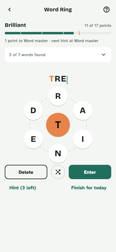 The Word Ring: seven letters around an orange centre letter, with the score bar above